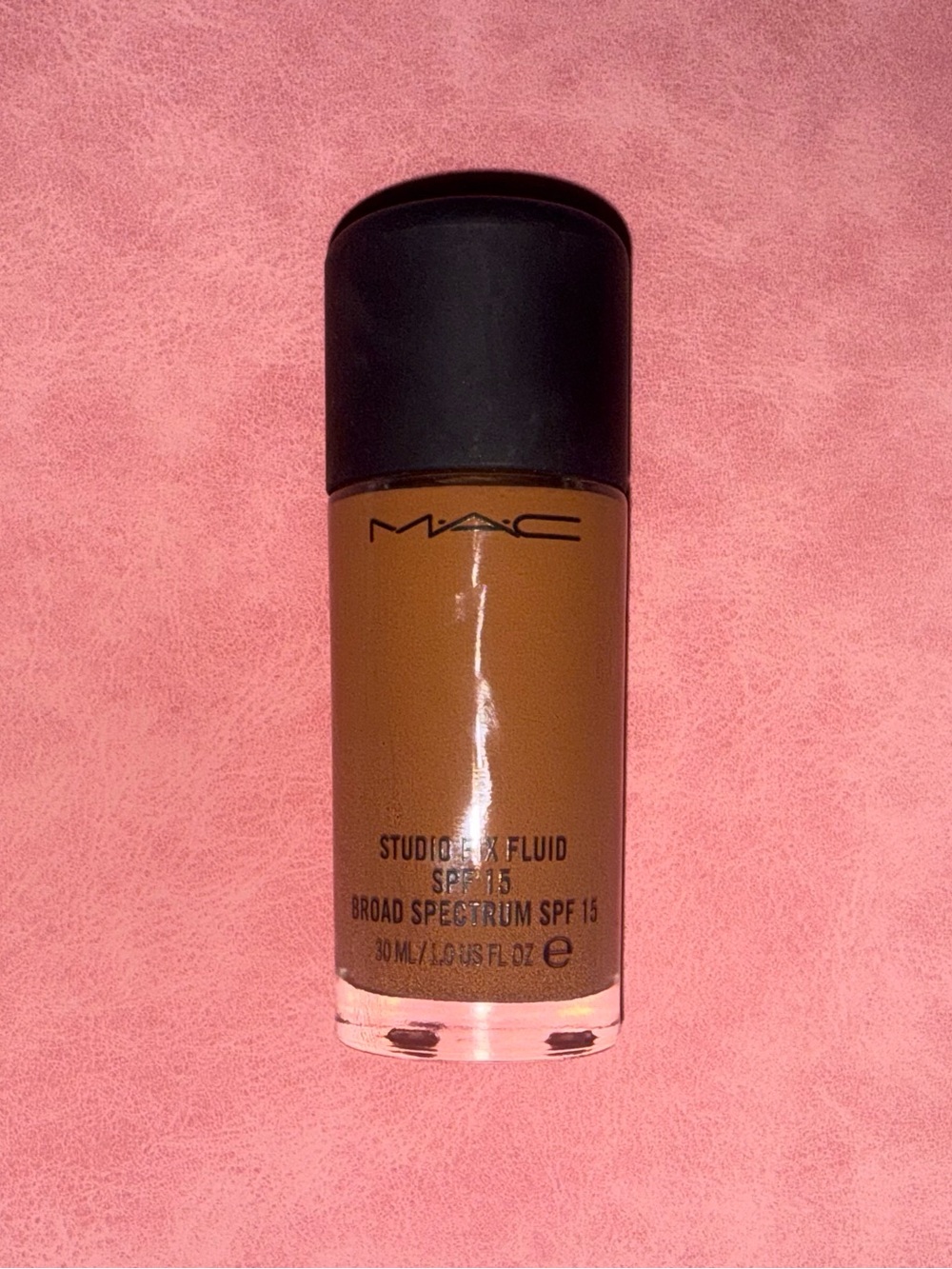 MAC Studio Fix Fluid SPF15 Foundation NW43